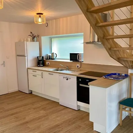 Rive Gauche * Réville